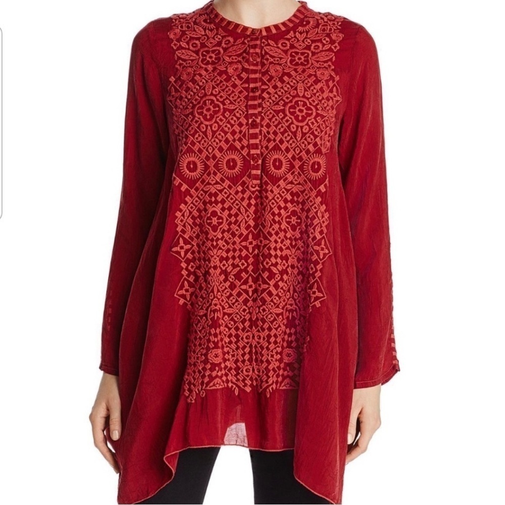 Johnny Was Rona Georgette Floral Embroidered Tunic 
Burgundy Red 
Size Small - Picture 15 of 16